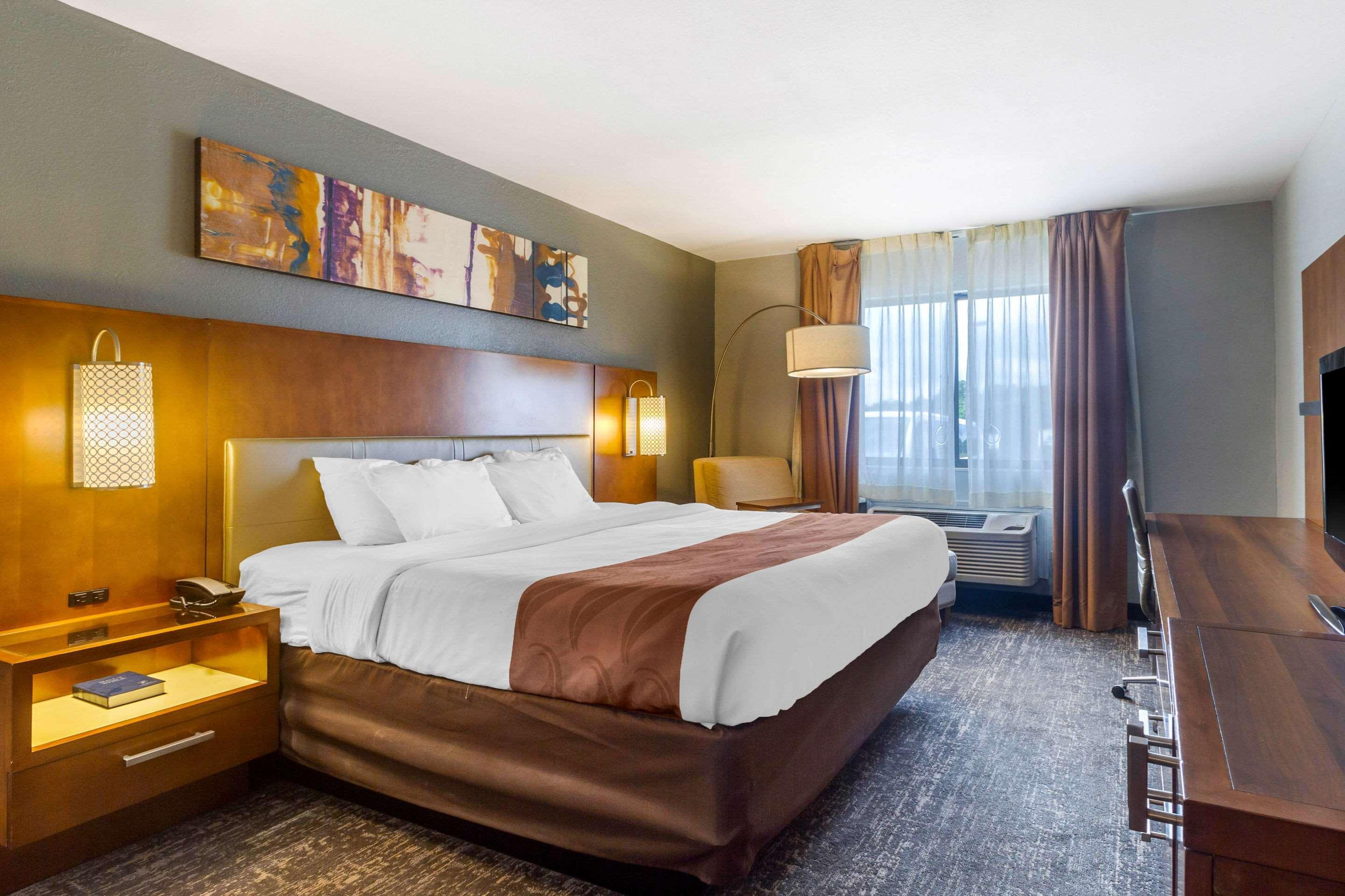 Quality Inn Danville Bagian luar foto